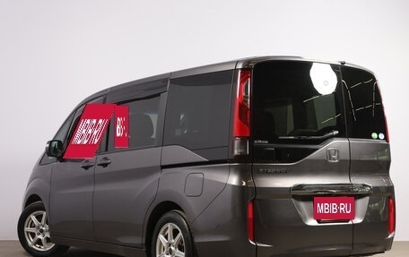 Honda Stepwgn IV, 2016 год, 1 699 000 рублей, 5 фотография