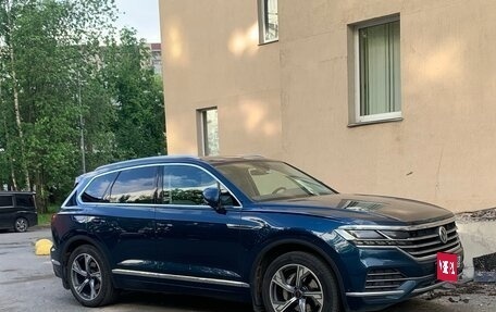 Volkswagen Touareg III, 2019 год, 4 249 999 рублей, 1 фотография