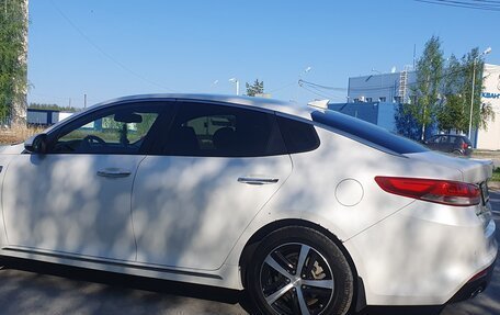 KIA Optima IV, 2017 год, 1 850 000 рублей, 9 фотография