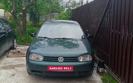 Volkswagen Golf IV, 1998 год, 280 000 рублей, 1 фотография