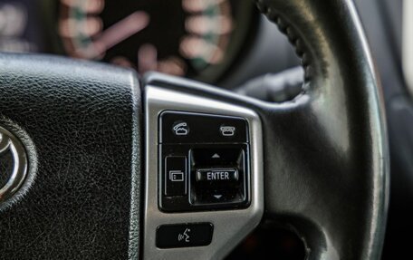 Toyota Land Cruiser Prado 150 рестайлинг 2, 2010 год, 2 648 000 рублей, 18 фотография