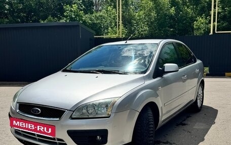 Ford Focus II рестайлинг, 2005 год, 450 000 рублей, 3 фотография
