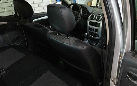 Renault Sandero I, 2013 год, 700 000 рублей, 10 фотография