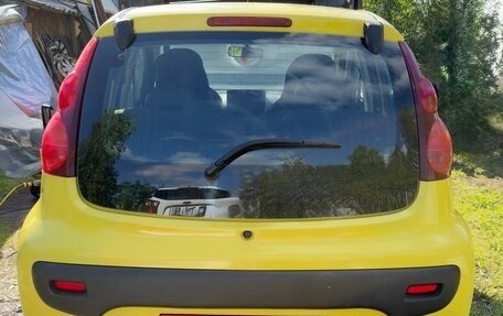 Peugeot 107 I рестайлинг, 2012 год, 420 000 рублей, 3 фотография