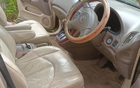 Toyota Harrier, 2002 год, 670 000 рублей, 9 фотография
