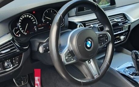 BMW 5 серия, 2018 год, 4 200 000 рублей, 3 фотография