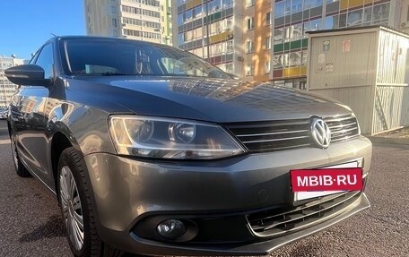 Volkswagen Jetta VI, 2012 год, 1 199 999 рублей, 9 фотография