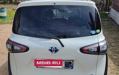 Toyota Sienta II, 2017 год, 1 450 000 рублей, 4 фотография