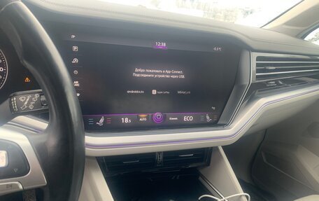 Volkswagen Touareg III, 2019 год, 4 249 999 рублей, 12 фотография