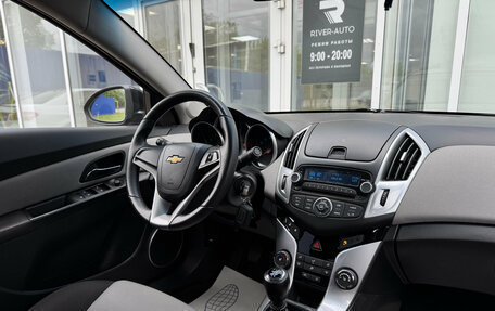 Chevrolet Cruze II, 2013 год, 895 000 рублей, 9 фотография