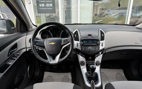 Chevrolet Cruze II, 2013 год, 895 000 рублей, 8 фотография