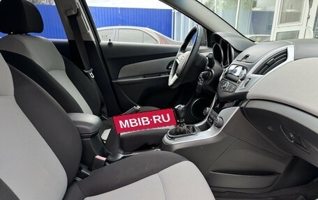 Chevrolet Cruze II, 2013 год, 895 000 рублей, 11 фотография