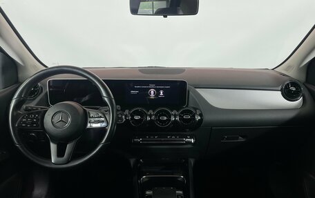 Mercedes-Benz B-Класс, 2018 год, 1 987 000 рублей, 10 фотография