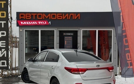 KIA Rio IV, 2018 год, 850 000 рублей, 4 фотография