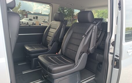 Volkswagen Multivan T6 рестайлинг, 2022 год, 8 590 000 рублей, 7 фотография