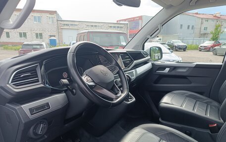 Volkswagen Multivan T6 рестайлинг, 2022 год, 8 590 000 рублей, 8 фотография