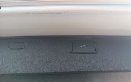 Volkswagen Multivan T6 рестайлинг, 2022 год, 8 590 000 рублей, 13 фотография