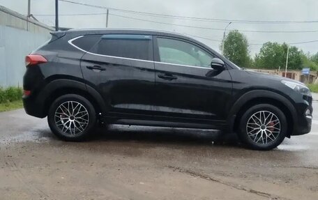Hyundai Tucson III, 2018 год, 1 800 000 рублей, 3 фотография