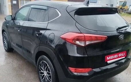 Hyundai Tucson III, 2018 год, 1 800 000 рублей, 9 фотография
