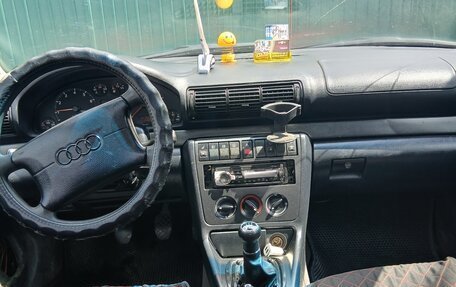 Audi A4, 1995 год, 210 000 рублей, 4 фотография