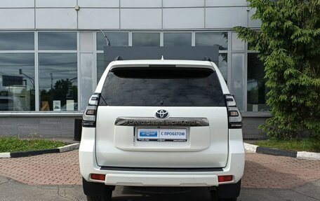 Toyota Land Cruiser Prado 150 рестайлинг 2, 2021 год, 6 399 000 рублей, 6 фотография