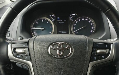 Toyota Land Cruiser Prado 150 рестайлинг 2, 2021 год, 6 399 000 рублей, 14 фотография