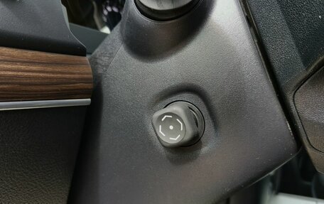 Toyota Land Cruiser Prado 150 рестайлинг 2, 2021 год, 6 399 000 рублей, 15 фотография