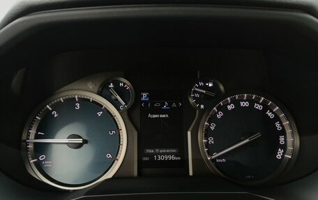 Toyota Land Cruiser Prado 150 рестайлинг 2, 2021 год, 6 399 000 рублей, 29 фотография