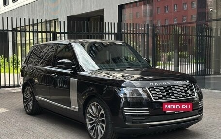 Land Rover Range Rover IV рестайлинг, 2018 год, 7 600 000 рублей, 4 фотография