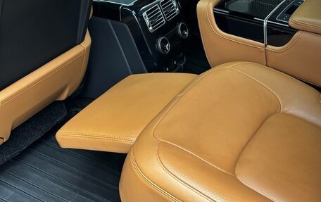 Land Rover Range Rover IV рестайлинг, 2018 год, 7 600 000 рублей, 22 фотография