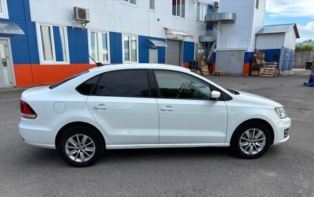 Volkswagen Polo VI (EU Market), 2017 год, 1 300 000 рублей, 3 фотография