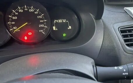 Renault Fluence I, 2010 год, 590 000 рублей, 4 фотография