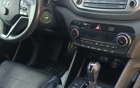 Hyundai Tucson III, 2017 год, 2 150 000 рублей, 18 фотография