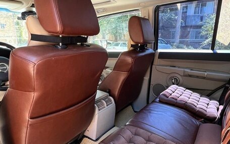 Jeep Commander, 2006 год, 1 359 000 рублей, 8 фотография