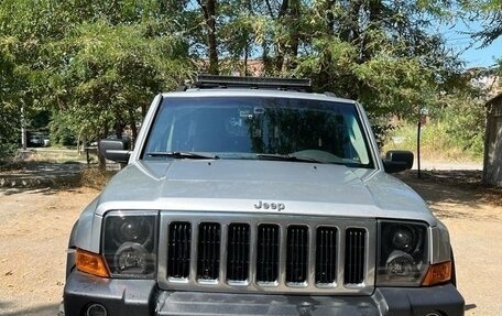 Jeep Commander, 2006 год, 1 359 000 рублей, 3 фотография