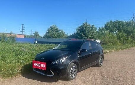 KIA Rio IV, 2021 год, 1 700 000 рублей, 2 фотография