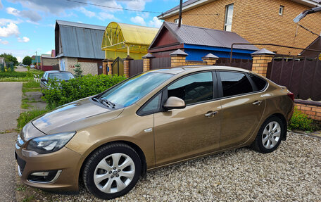 Opel Astra J, 2013 год, 680 000 рублей, 5 фотография