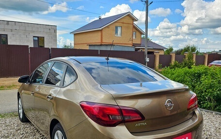 Opel Astra J, 2013 год, 680 000 рублей, 3 фотография