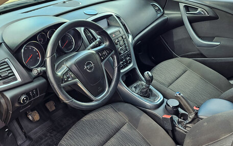 Opel Astra J, 2013 год, 680 000 рублей, 10 фотография
