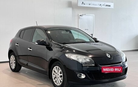 Renault Megane III, 2013 год, 899 000 рублей, 3 фотография