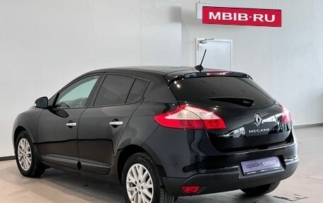 Renault Megane III, 2013 год, 899 000 рублей, 4 фотография
