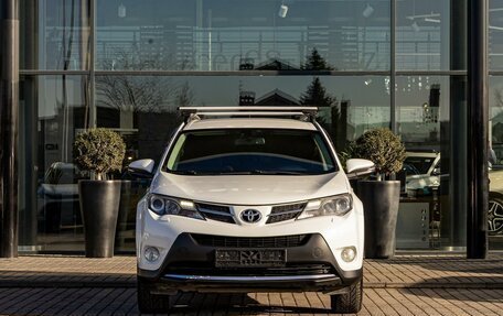 Toyota RAV4, 2015 год, 1 725 000 рублей, 2 фотография