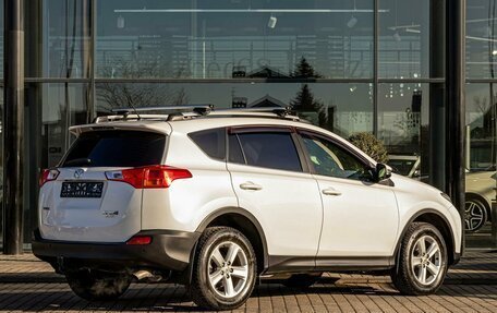 Toyota RAV4, 2015 год, 1 725 000 рублей, 6 фотография
