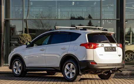 Toyota RAV4, 2015 год, 1 725 000 рублей, 4 фотография