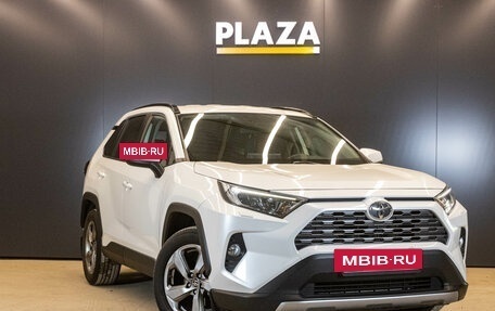 Toyota RAV4, 2019 год, 2 989 000 рублей, 2 фотография