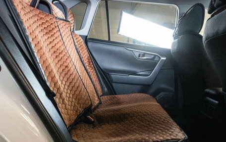 Toyota RAV4, 2019 год, 2 989 000 рублей, 20 фотография