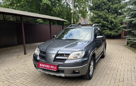 Mitsubishi Outlander III рестайлинг 3, 2005 год, 570 000 рублей, 1 фотография