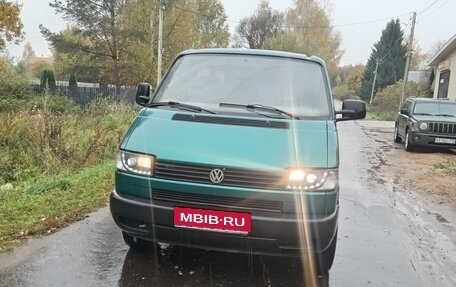 Volkswagen Transporter T4, 2002 год, 850 000 рублей, 1 фотография