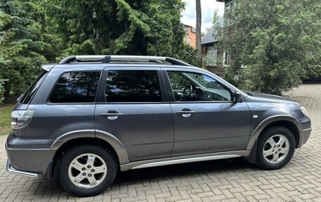 Mitsubishi Outlander III рестайлинг 3, 2005 год, 570 000 рублей, 13 фотография