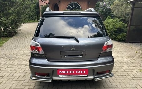 Mitsubishi Outlander III рестайлинг 3, 2005 год, 570 000 рублей, 5 фотография